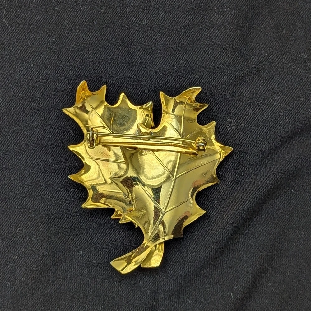 Gold Leaf Cluster Brooch Shiny Gold Tone Leaf Pin